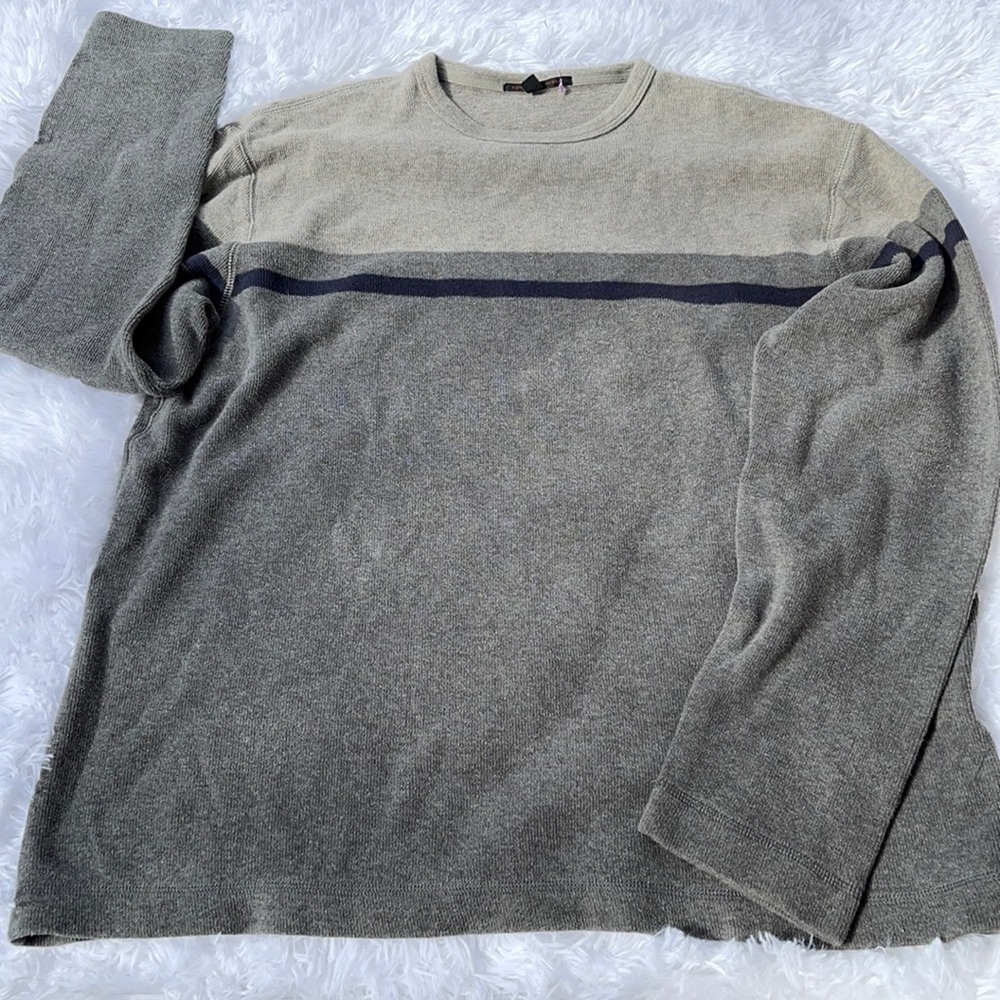 banana republic size L sweater for men.